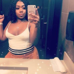 Meet your Posher, Latasha